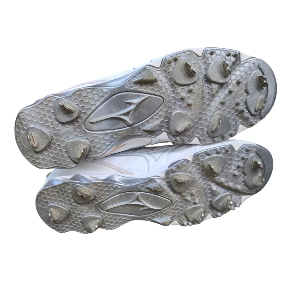 Mizuno ambition white